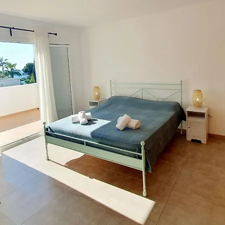 Na Fonda Villa
